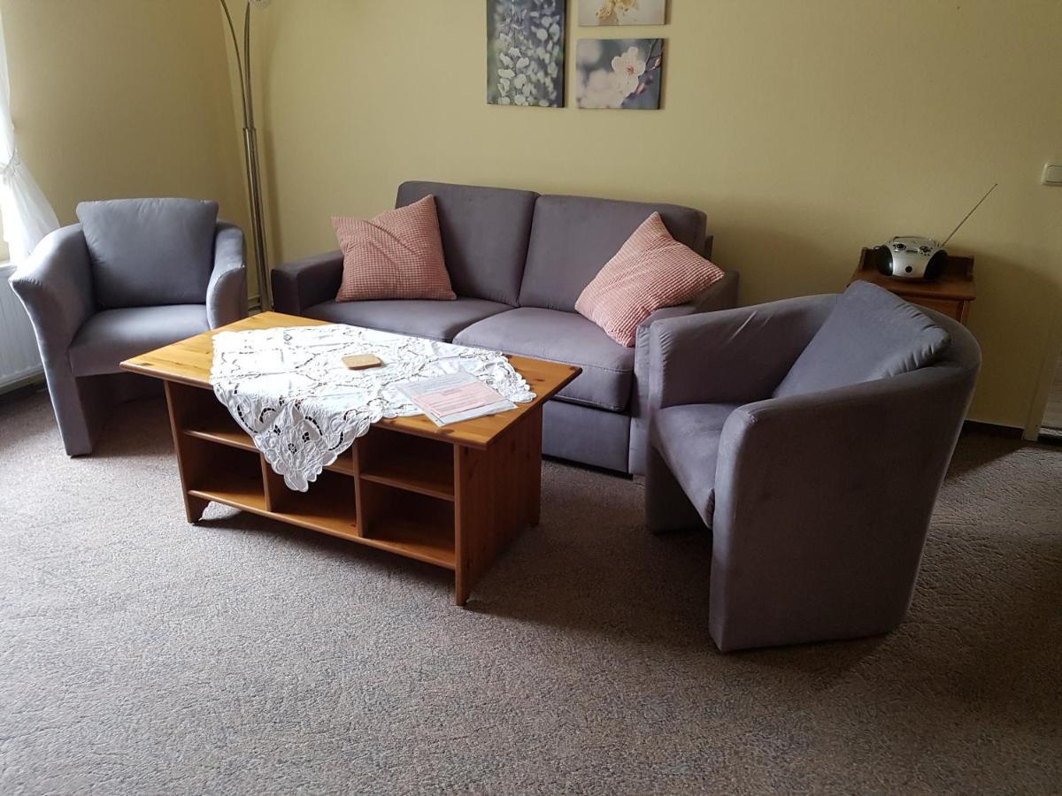 Ferienwohnung Siebmann ノイルピーン エクステリア 写真